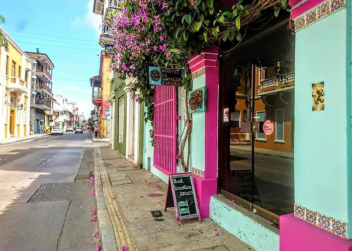 Hostel la Antigua Capsula Cartagena
